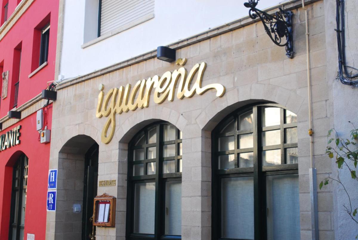 Hotel Iguarena エスカライ エクステリア 写真